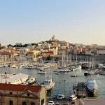 Le Vieux-Port de Marseille et Notre-Dame de la Garde